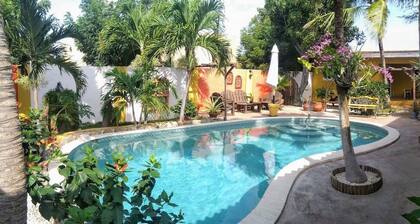 Casa Cunucu Terrace w/ Pool