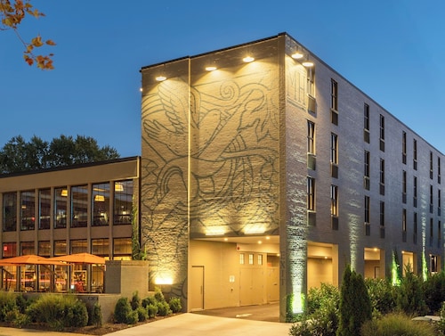 Meeting House Boutique Hotel