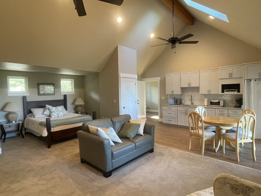 Luxury 4 Bedrooms House in Neskowin South Beach. Neskowin Vrbo