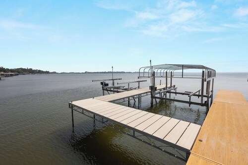 Lake Poinsett Cottage at Stone Bridge 