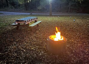 Property grounds - Rustic Old Mill Tiny Home (Fountain Run)
