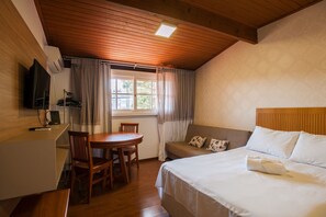 3 bedrooms, iron/ironing board, free WiFi - LOCAR-IN GRAMADO - Montanhês (Gramado)
