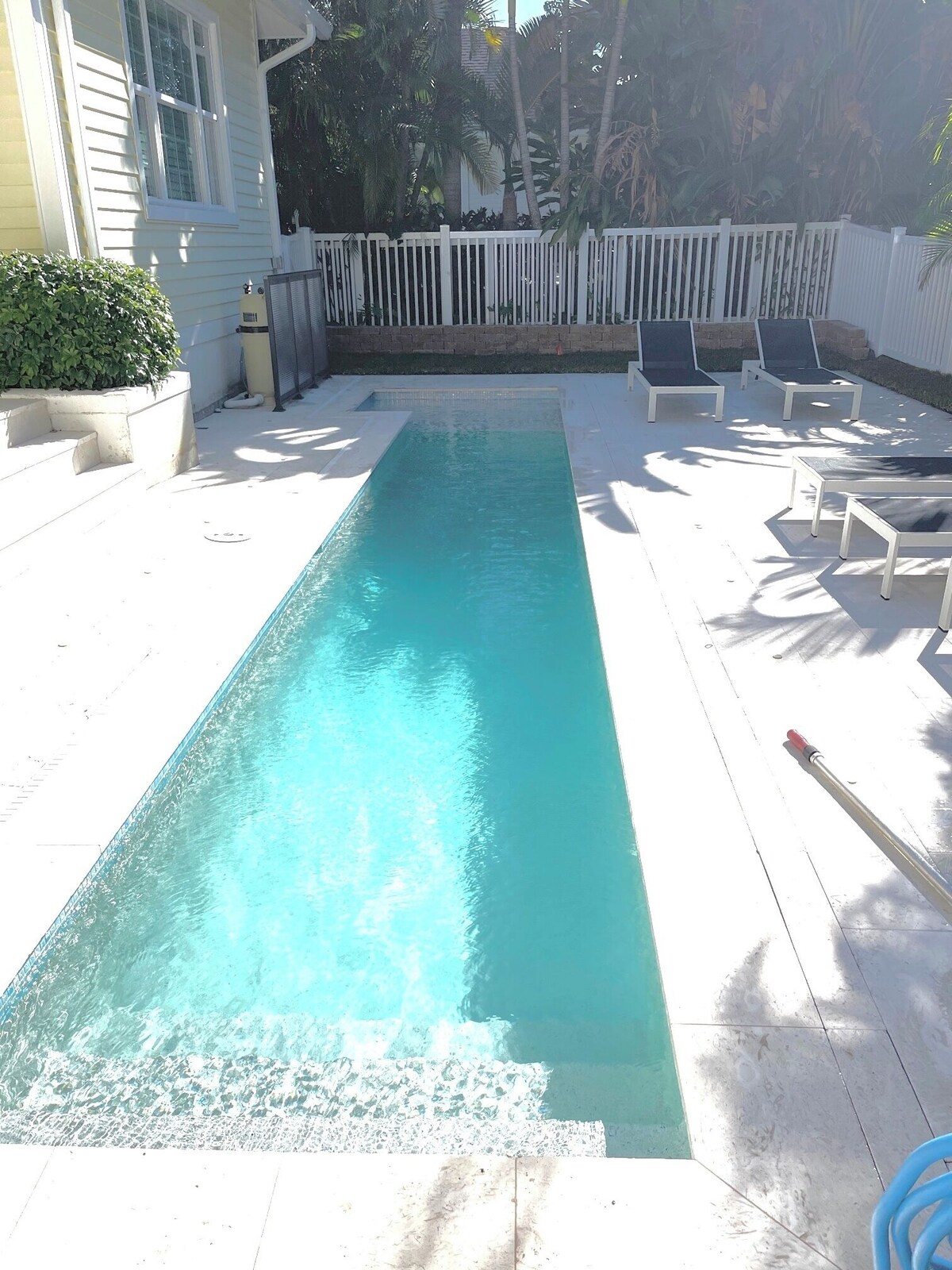 Photo 6 of New on VRBO
House in the heart of Olde Naples. Walk to beach, 5 Ave and Cambier!