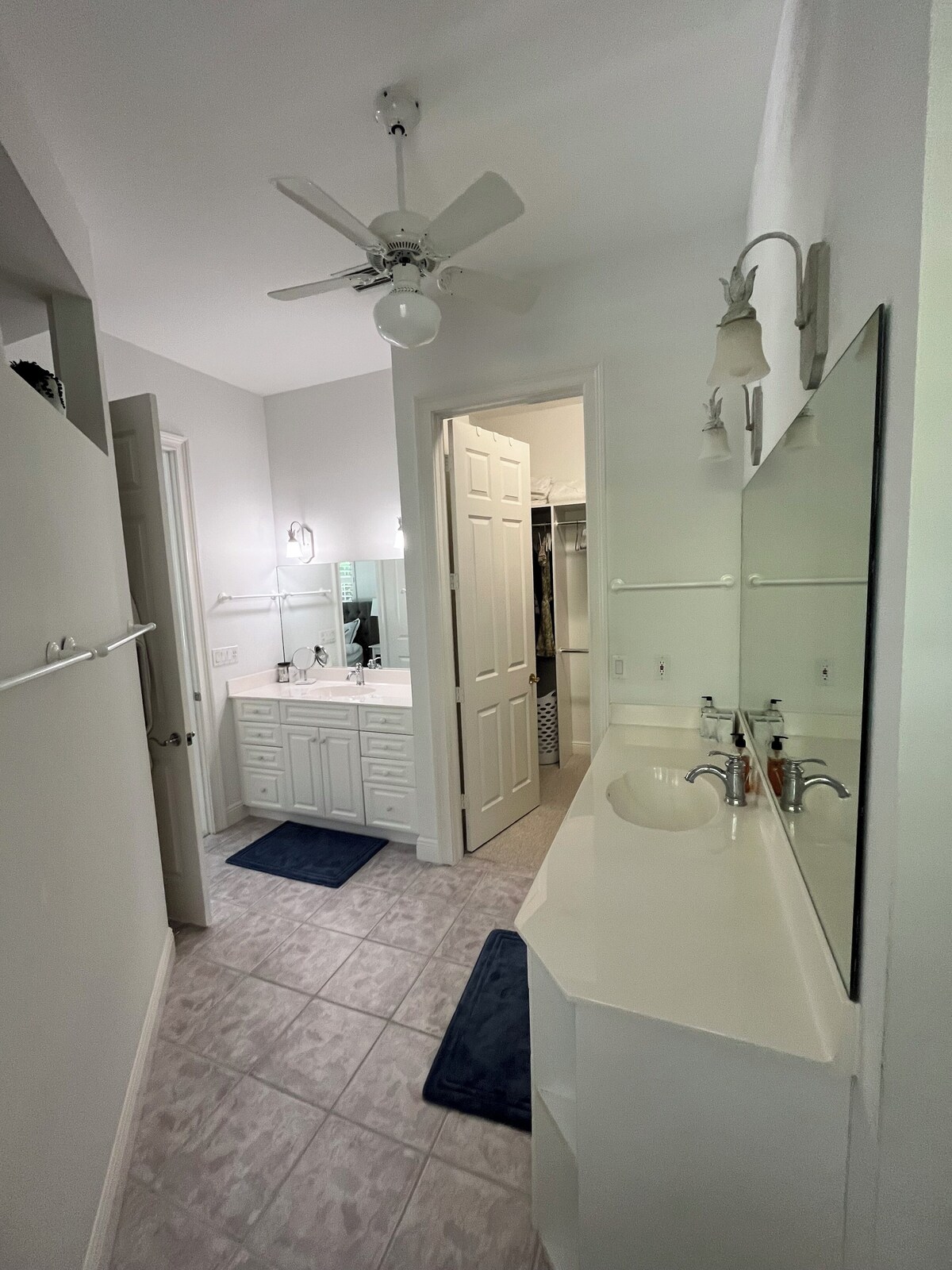 Photo 17 of New on VRBO
House in the heart of Olde Naples. Walk to beach, 5 Ave and Cambier!