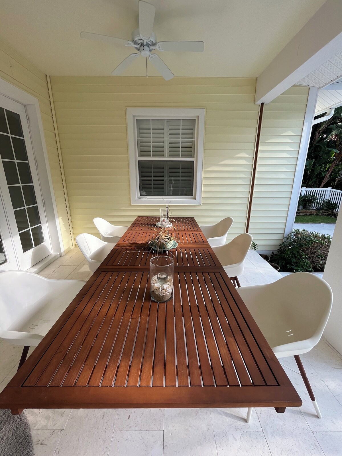 Photo 8 of New on VRBO
House in the heart of Olde Naples. Walk to beach, 5 Ave and Cambier!