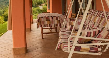 Aunt Maria's - Spirola Apartment. For a vacation surrounded by greenery