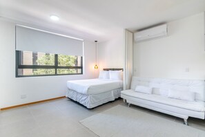 独特开间 (462058 ) | 办公桌、笔记本电脑工作区、免费 WiFi、床单