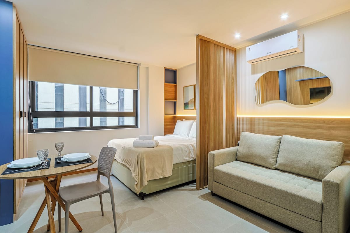 Standard Studio (583635) | 1 bedroom, desk, laptop workspace, free WiFi