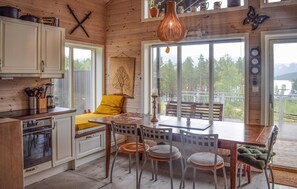 Interior - Lovely home in Treungen with kitchen (Treungen)