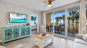 Smart TV - 2nd Floor! Beachfront! Shores of Panama (Panama City Beach)