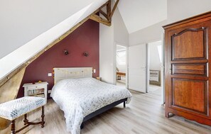 3 chambres, lit parapluie, Wi-Fi gratuit, draps fournis