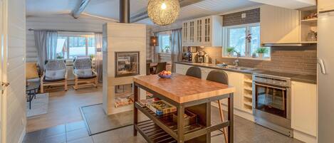 Kühlschrank, Herdplatte, Geschirrspüler