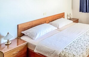 1 soverom, wi-fi (inkludert) og sengetøy