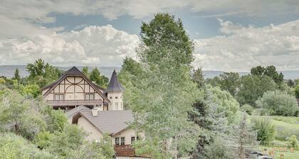 Luxe Midway Condo w/ Golf Course & Mountain Views!