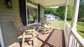 Exclusive House | Terrace/patio