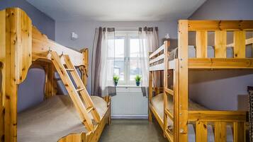 3 makuuhuonetta, ilmainen Wi-Fi