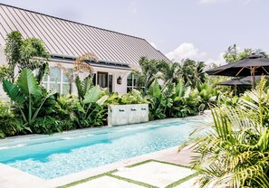 Pool - Luxury Cottage, 1bd/1ba, desk | Pool+7 Mile Beach (Grand Cayman)