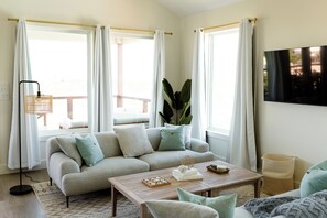 Smart-TV, Videospiele, DVD-Player