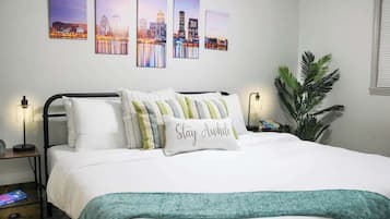 1 chambre, fer et planche à repasser, Wi-Fi gratuit, draps fournis