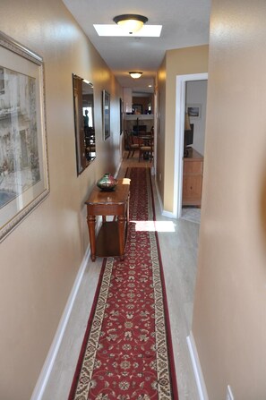 Lobby - Stunning Penthouse Indian Rocks Beach Condo (Indian Rocks Beach)