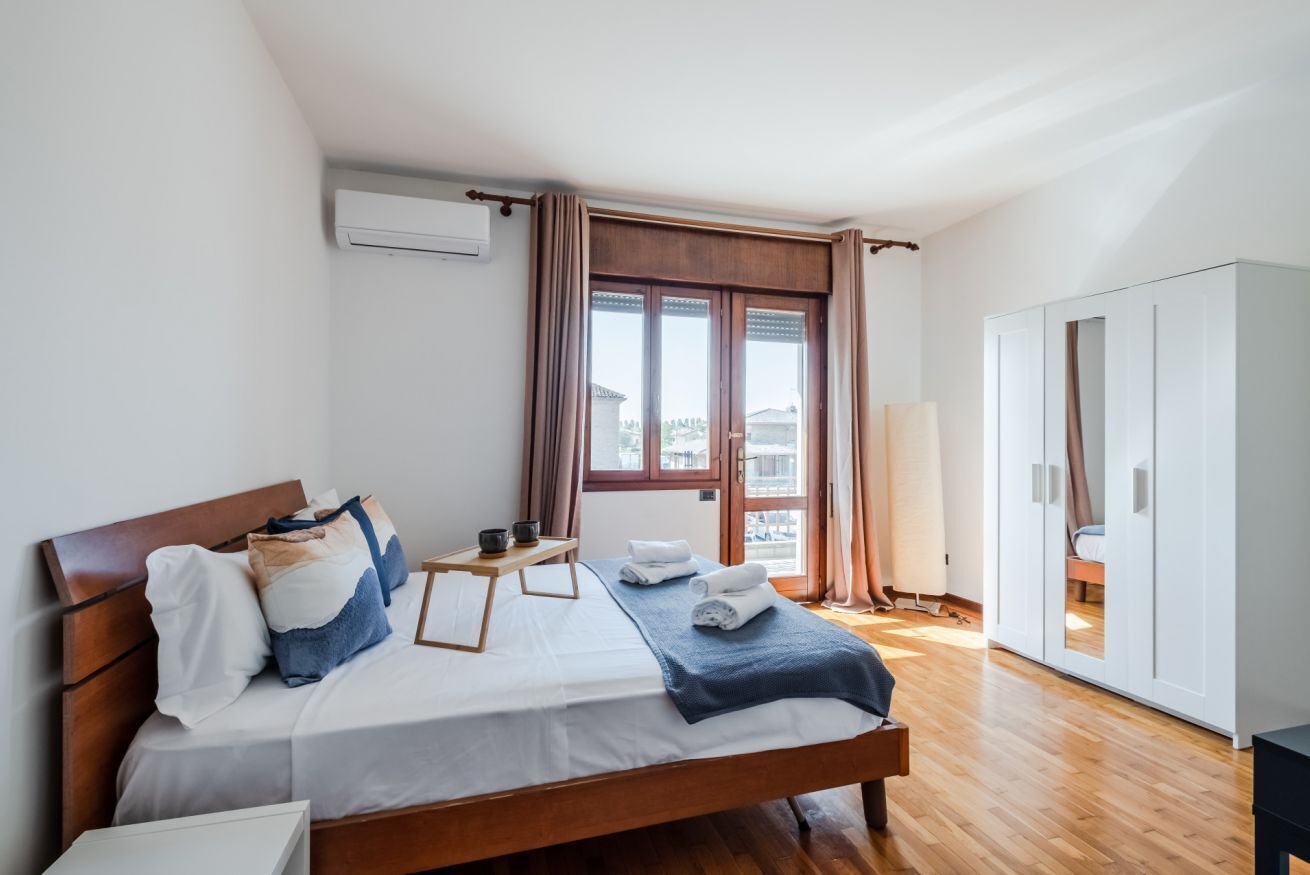 2 bedrooms, iron/ironing board