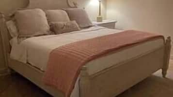 2 chambres, fer et planche Ă  repasser, Wi-Fi, draps fournis