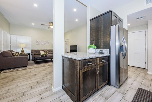 The Greens at Ventana VIP Casita-Luxury Private End Unit Tucson Foothills