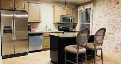 Heart of Downtown, Southern comfort