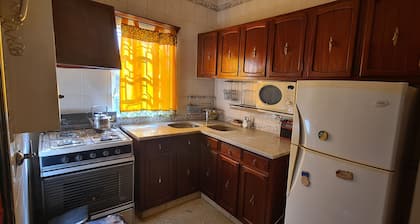 Casa en Cañuelas Centro! Para 5 Personas Mascotas Bienvenidas!