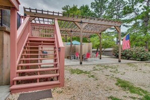 Property grounds - Van Buren Condo Near Boating, Hiking & Golfing! (Van Buren)