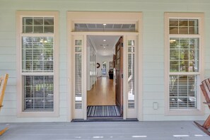 Exterior detail - Houdini by the Sea! Heated Pool and Newly Landscaped Pool Area | Walk to Beaches and Village Area (Saint Simons Island)