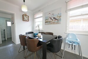 Family House | In-room dining
