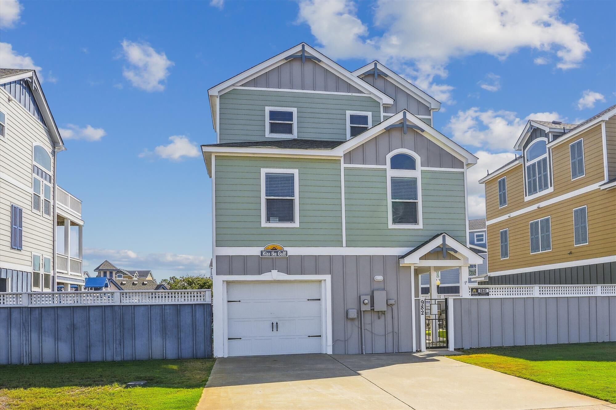Corolla Bay, Hot Tub, Community Pool, Pet Friendly