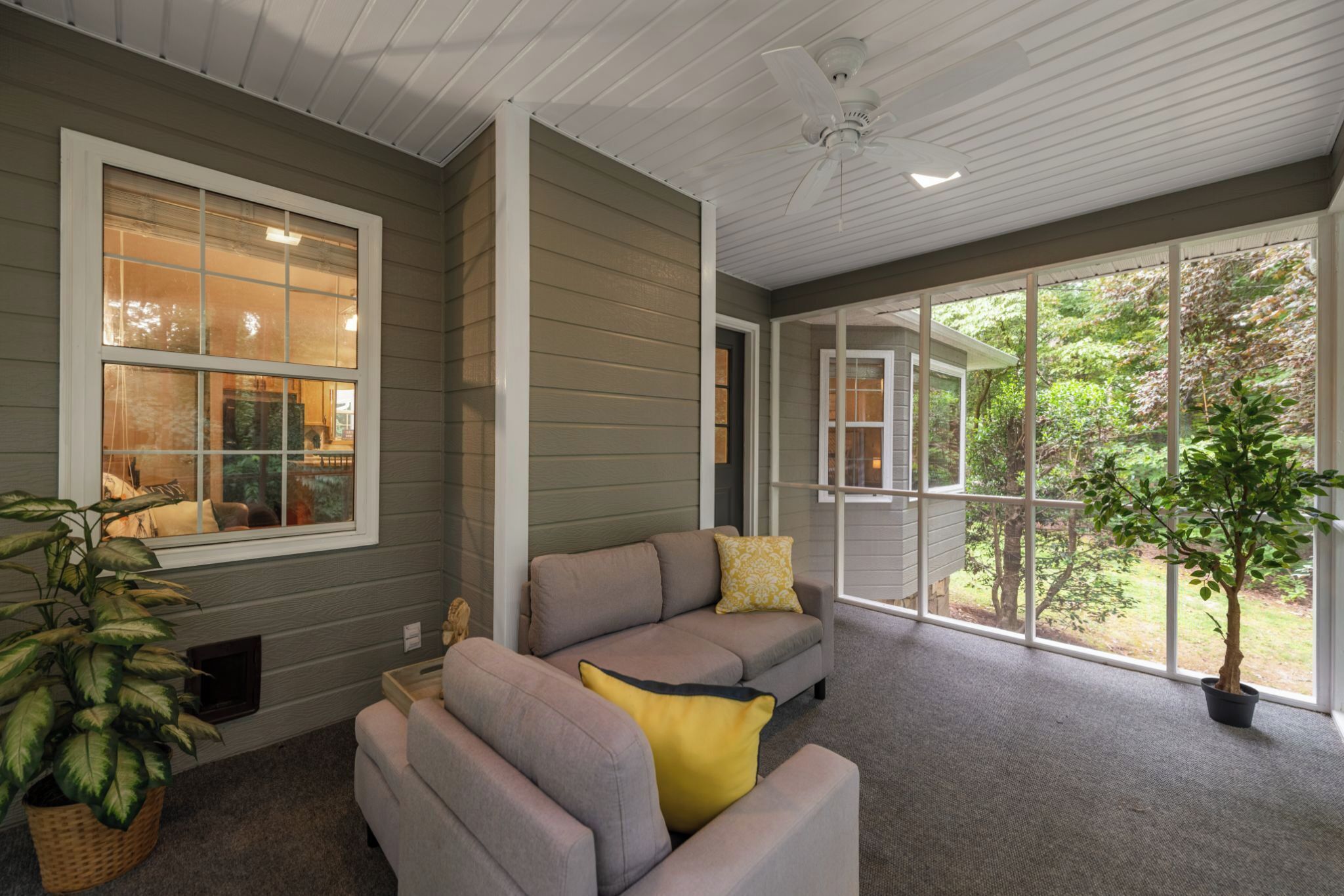 Bluebird Lagoon - Pet-Friendly Near Lake & Marina!