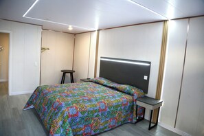 Elite Single Room | Free WiFi