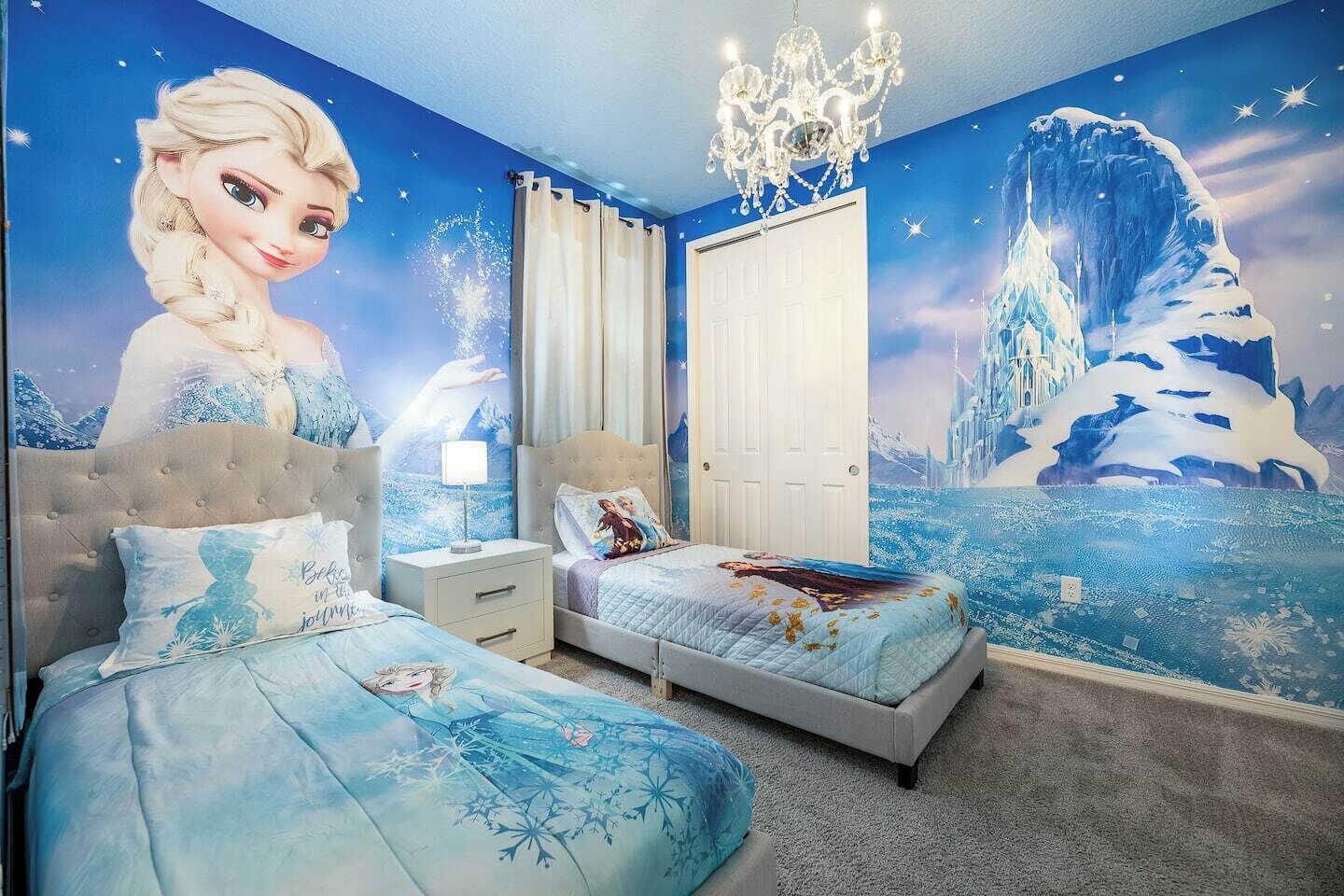 10 bedrooms, desk, iron/ironing board, WiFi (free)