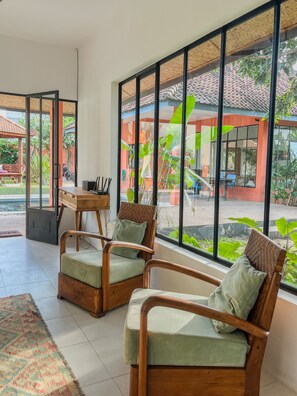 Interior - Tranquil & Cozy 3BR Villa Next to Berawa Canggu (Bali)