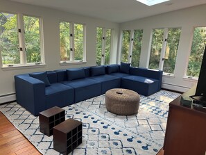 Living area - Charming Litchfield lake house - minutes from lake access point and Mohawk Ski (Goshen)