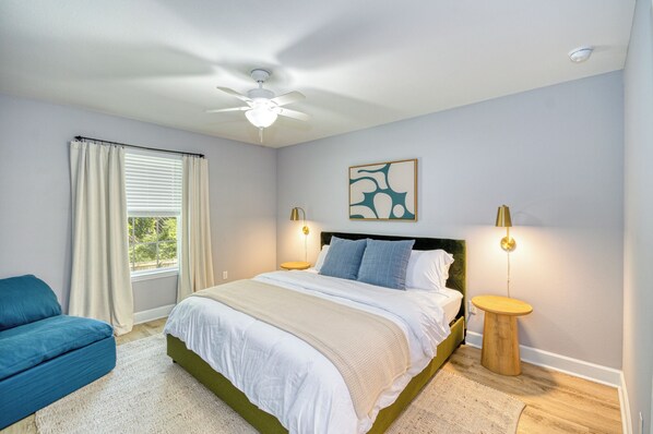 3 habitaciones, tabla de planchar con plancha, cuna de viaje y wifi 