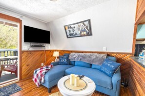 Smart TV, DVD player - TRL Cabin-Family friendly! Sleeps 6 (4 min. Blk.Oak Am,10 min.Baxter Boat launch (Lampe)