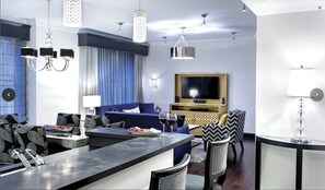 Dining - 01/11/26 - 01/15/26, 4 nites @ 2BR Presidential - Walk to JP Morgan Conference (San Francisco)