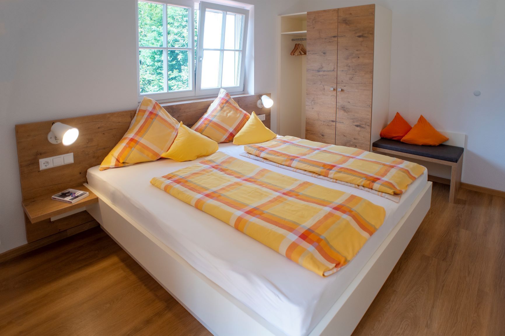 2 Schlafzimmer, Bügeleisen/Bügelbrett, kostenloses WLAN, Bettwäsche