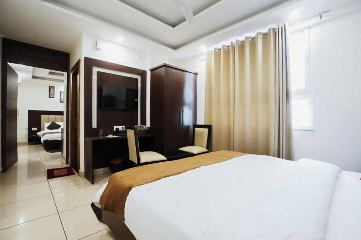 Desk, iron/ironing board, rollaway beds (surcharge), WiFi (free)