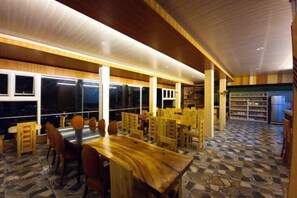 Restaurant - Wanay's Rocky Mountain Homestay (La Trinidad)