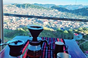 Dining - Wanay's Rocky Mountain Homestay (La Trinidad)