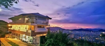 Wanay's Rocky Mountain Homestay