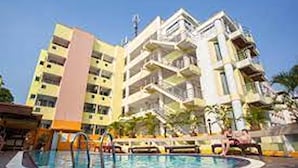 Exterior - Eastiny Inn Hotel (Pattaya)