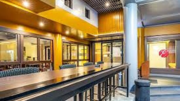 Interior detail - Eastiny Inn Hotel (Pattaya)