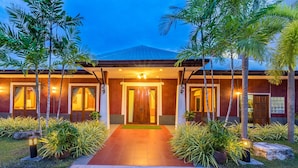 Exterior - Eastiny Resort & Spa (Pattaya)