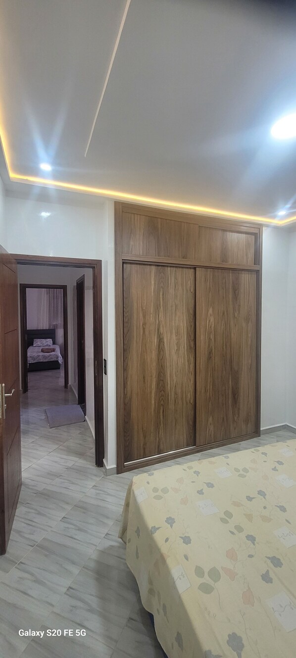 2 soverom, strykejern/-brett, wi-fi og sengetøy